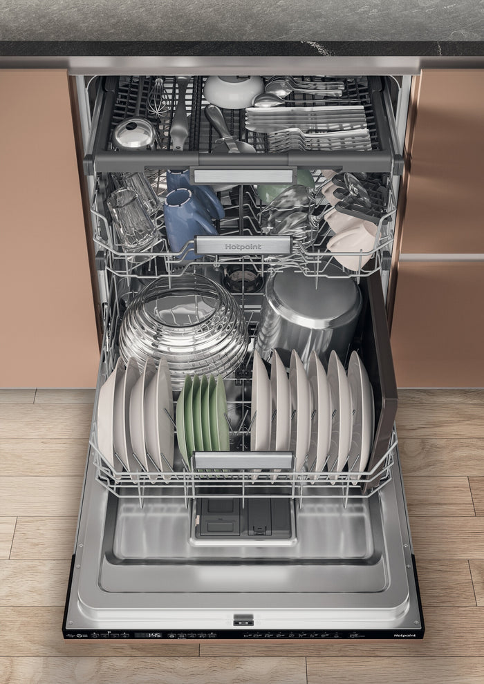 Hotpoint Maxi Space H7I HP42 L UK Built-in Dishwasher