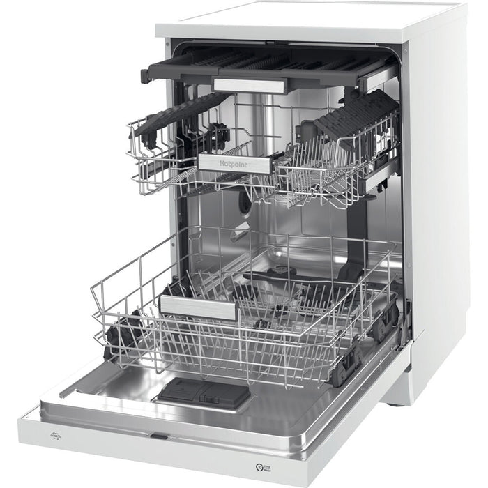 Hotpoint Freestanding Dishwasher H7F HS41 UK