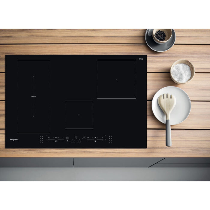 Hotpoint TB 3977B BF Black Built-in 77 cm Zone induction hob 4 zone(s)