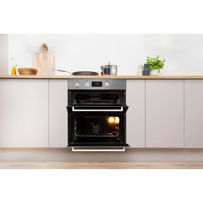 Indesit IDU 6340 IX oven 96 L 5100 W A Black, Stainless steel Indesit