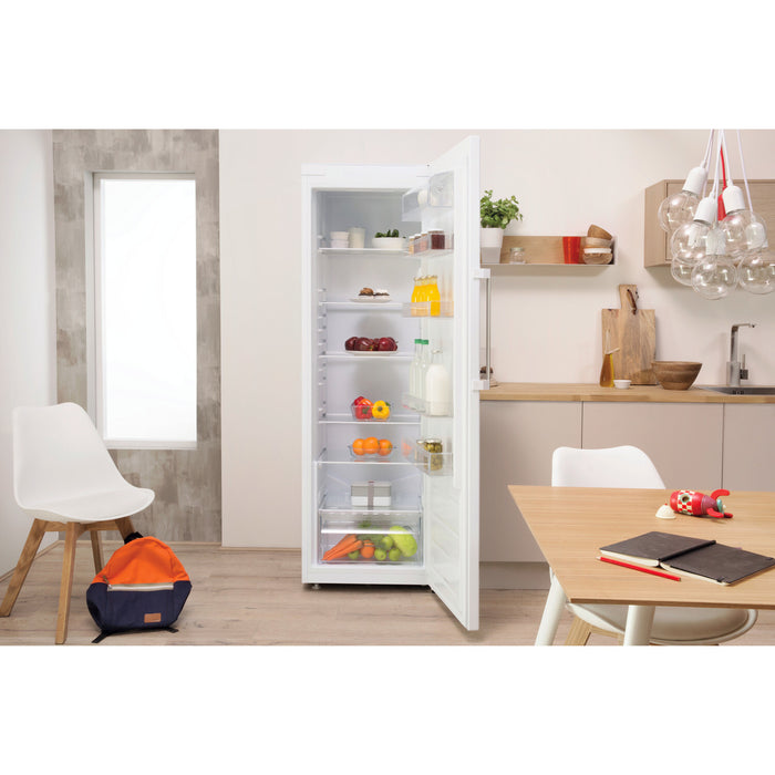 Indesit SI8 2Q WD UK fridge Freestanding 368 L E White