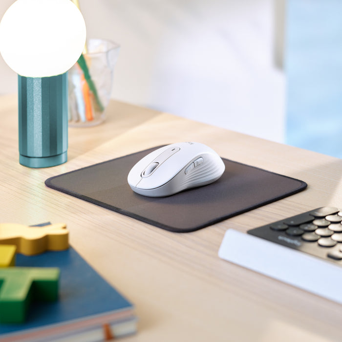 Logitech Signature M650 Wireless Mouse for Business