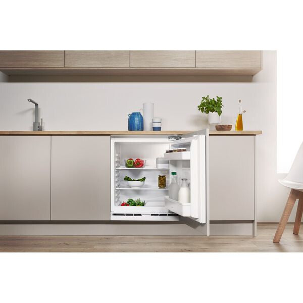 Indesit IL A1.UK.1 fridge Built-in 144 L F White Indesit