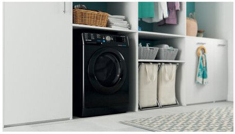 Indesit BDE 86436X B UK N washer dryer Freestanding Front-load Black D