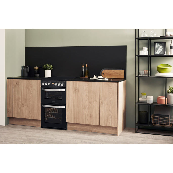 Hotpoint HD5V93CCB Freestanding cooker Electric Ceramic Black