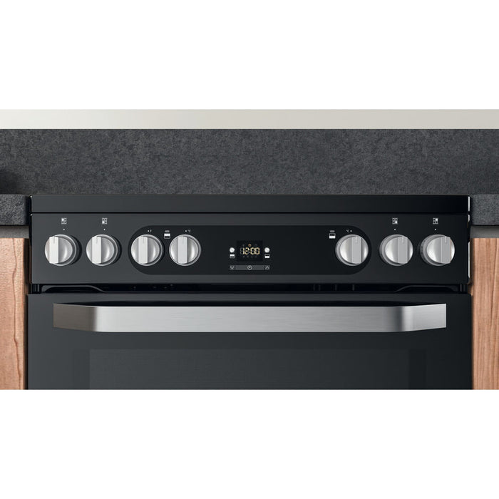 Hotpoint HDM67V9HCB/U Freestanding cooker Electric Ceramic Black