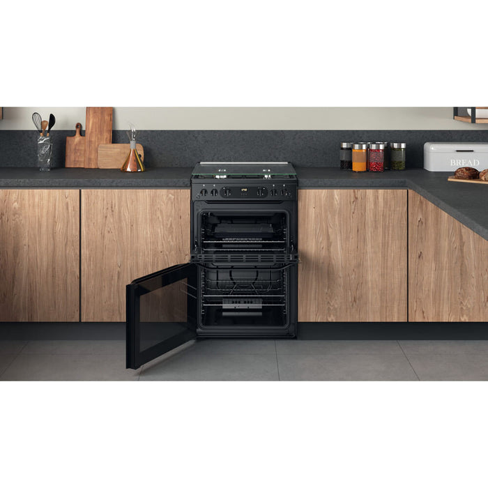 Hotpoint Ariston HDM67G0CCB/UK Freestanding cooker Gas Black A