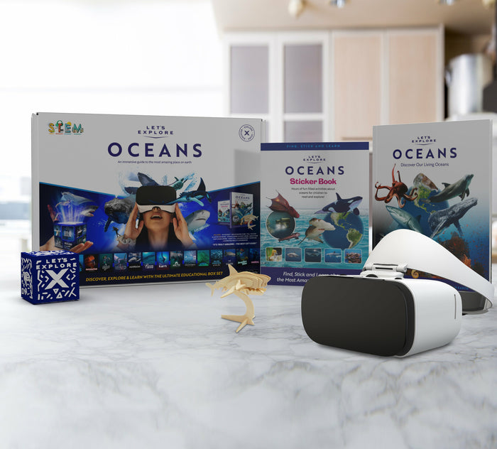 Lets Explore Oceans Smartphone-based head mounted display 1.84 kg Black, White