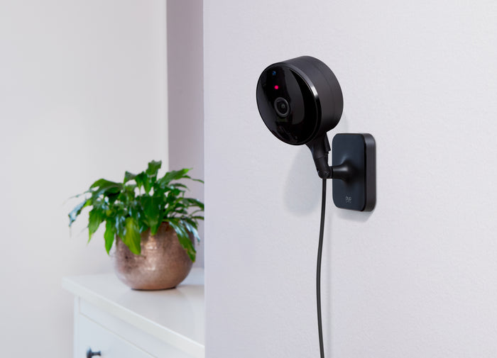 Eve Cam Smart indoor camera with Apple HomeKit Secure Video Technology