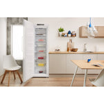 Indesit UI8 F2C W UK freezer Freestanding 263 L E White