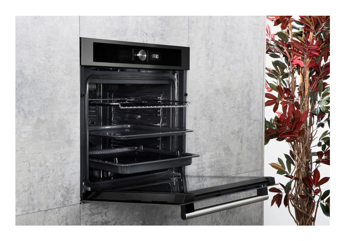 Hotpoint Class 4 SI4854HIX Electric Single Built In Oven Stainless Steel Comet