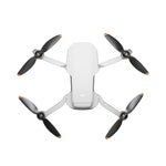 DJI Mini 2 SE Fly More Combo 4 rotors Octocopter 12 MP 2720 x 1530 pixels 2250 mAh White