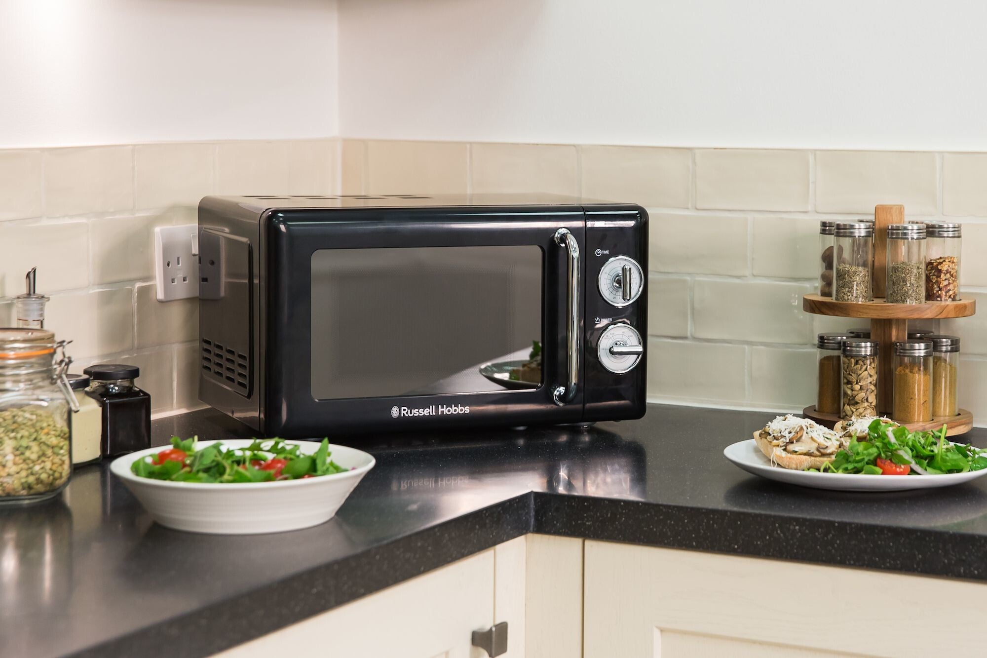 Russell hobbs retro microwave black sales