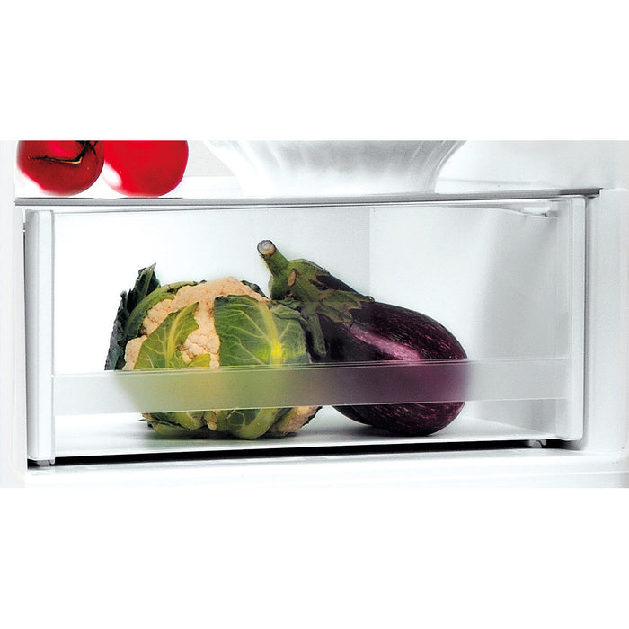 Indesit LI8 S1E W UK fridge-freezer Freestanding 339 L F White