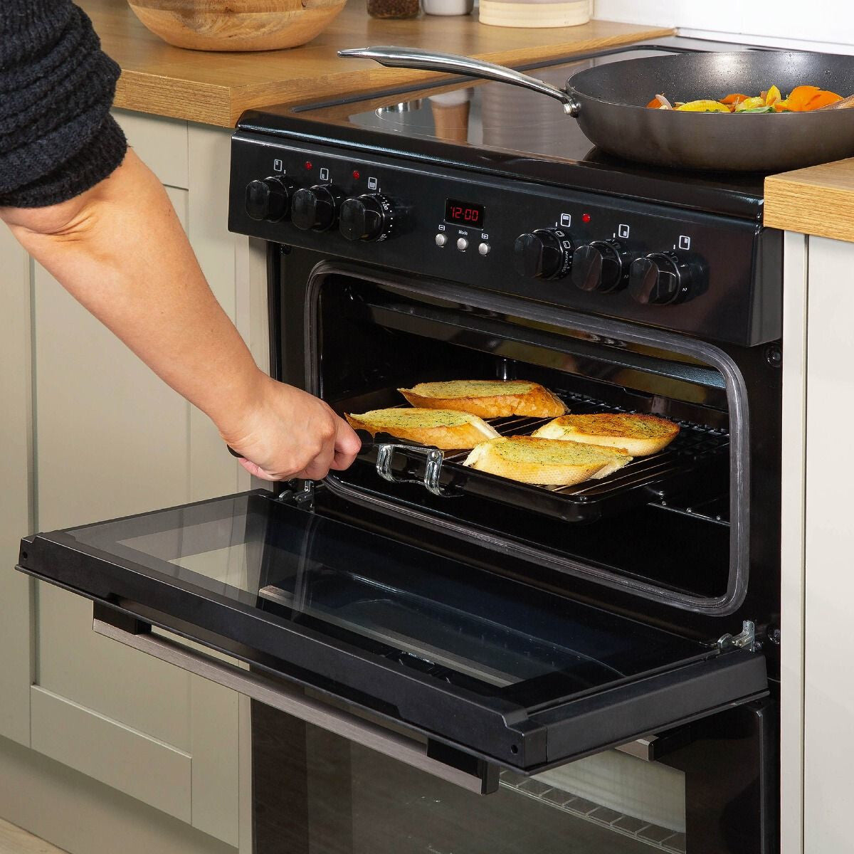 Russell Hobbs Freestanding Electric Double Oven Comet