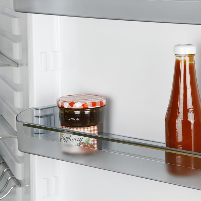 Swan SR11020CN fridge-freezer Freestanding 300 L Cream
