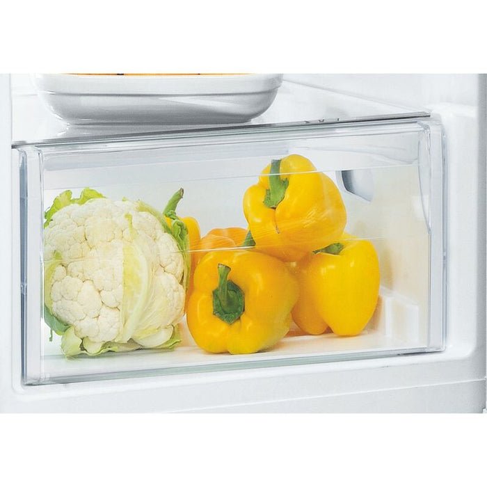 Hotpoint SH6 1Q W 1 fridge Freestanding 322 L F White