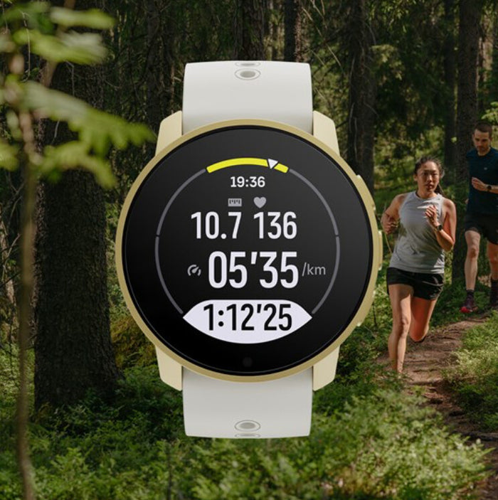 Suunto 9 Peak Pro 3.05 cm (1.2) Dot-matrix 43 mm Digital 240 x 240 pixels Touchscreen Gold GPS (satellite) Suunto