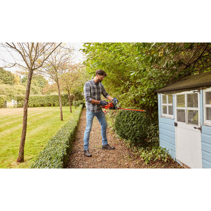 Black & Decker BEHTS501-GB power hedge trimmer Double blade 600 W 2.65 kg